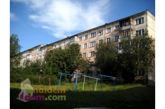 Продается Трехкомнатная квартира, Труда, 62