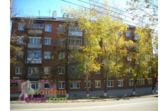 Продается Однокомнатная квартира, улица 30 лет Победы,  18