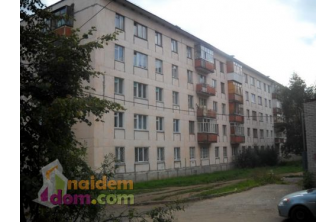 Продается Трехкомнатная квартира, Металлистов, 45
