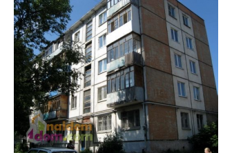 Продается Двухкомнатная квартира, 9 Января, 175