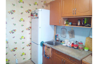 Продается Трехкомнатная квартира, Колхозная, 1