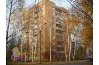 Продается Трехкомнатная квартира, Школьная, 57