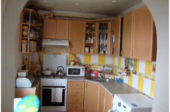 Продается Четырехкомнатная квартира, Холмогорова, 12